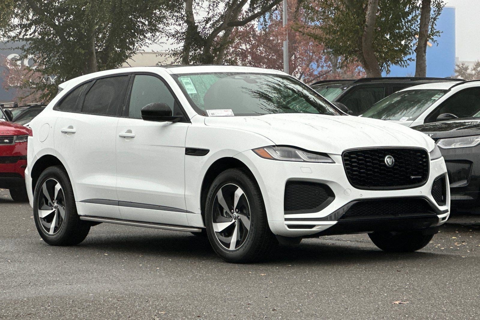 New 2025 Jaguar F-PACE R-Dynamic S AWD/4WD image 6