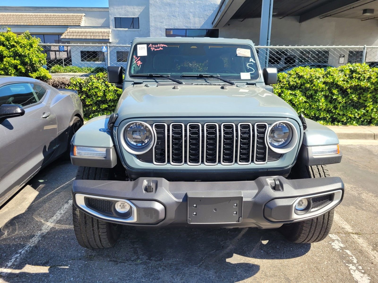 Used 2025 Jeep Wrangler Sahara 4xe image 2
