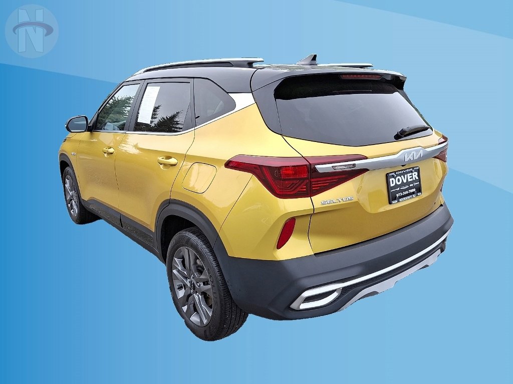 Used 2023 Kia Seltos S AWD/4WD image 14