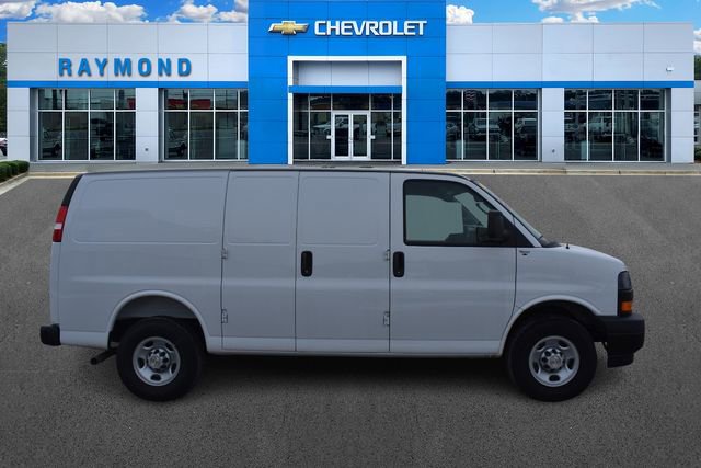 New 2025 Chevrolet Express 2500 w/ Driver Convenience Package video 2