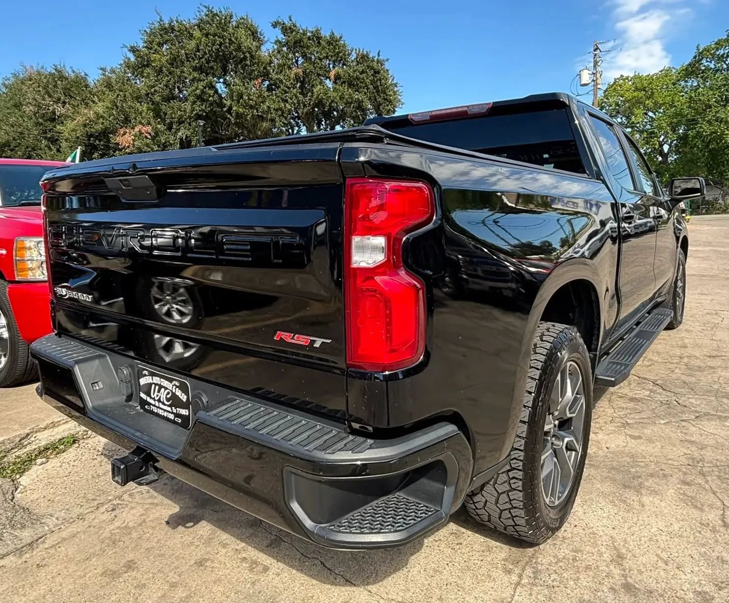 Used 2021 Chevrolet Silverado 1500 RST RWD image 7