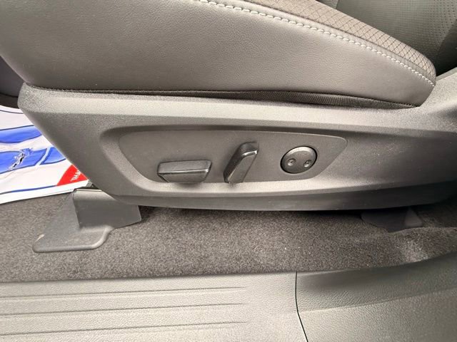 New 2026 Nissan Pathfinder SL image 13