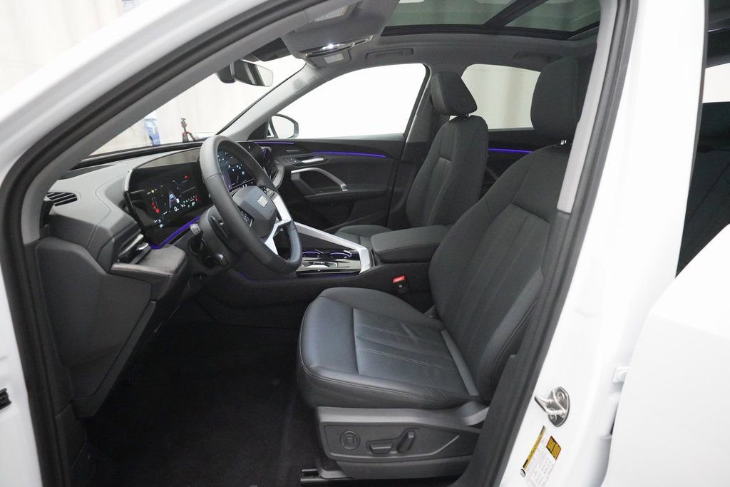 Used 2025 Audi Q5 Premium Plus w/ Premium Plus image 7