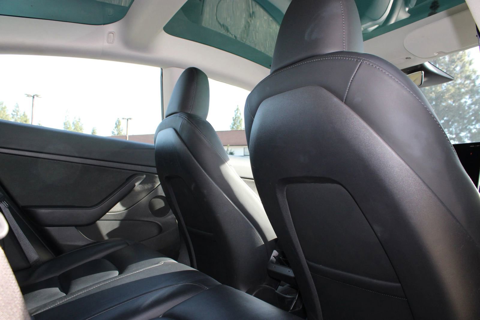 Used 2023 Tesla Model 3 Standard Range image 23