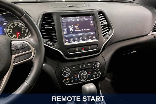 Used 2021 Jeep Cherokee Latitude w/ Comfort Safety Group AWD/4WD image 12