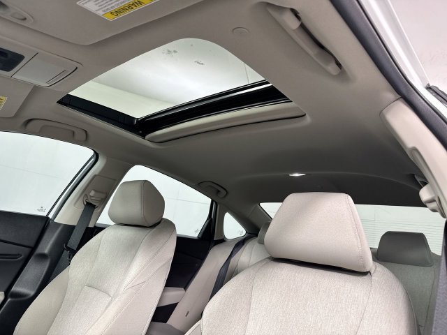 Used 2025 Honda Accord SE image 19