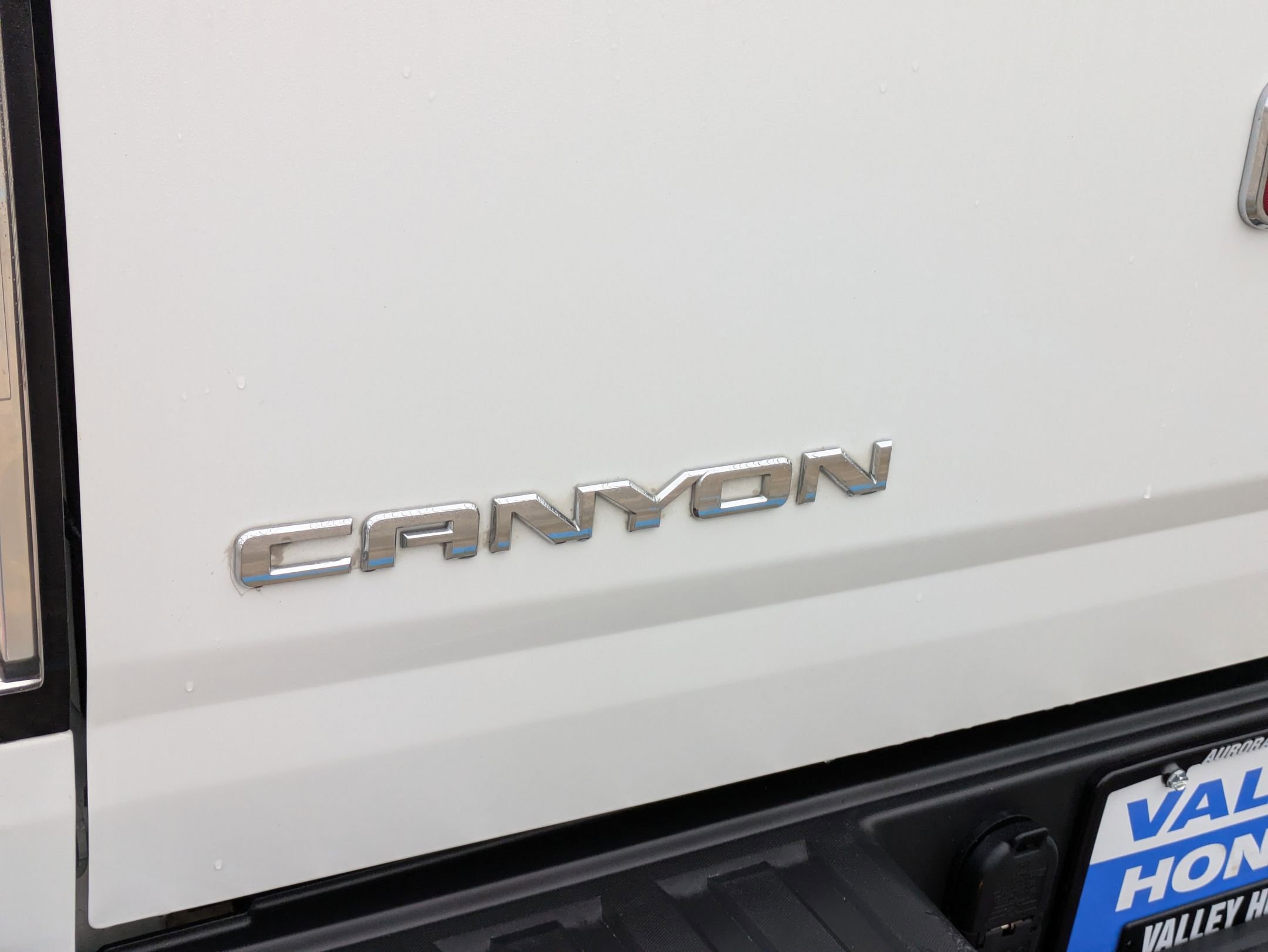 Used 2016 GMC Canyon SLT w/ Driver Alert Package image 26