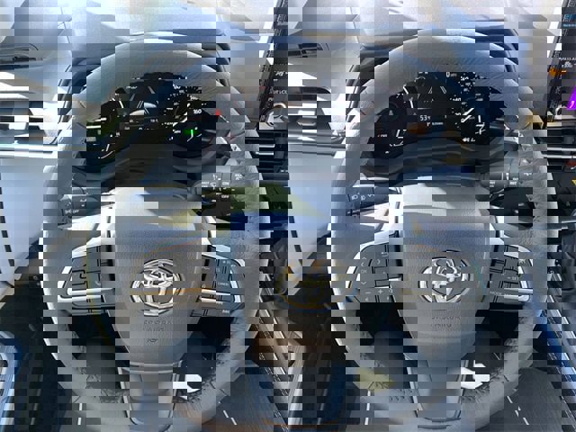 New 2026 Toyota Sienna XLE image 19