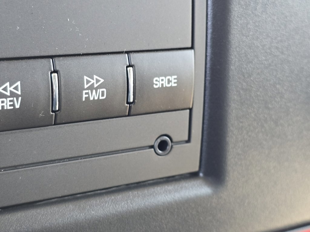 New 2026 Chevrolet Express 2500 w/ Driver Convenience Package image 6