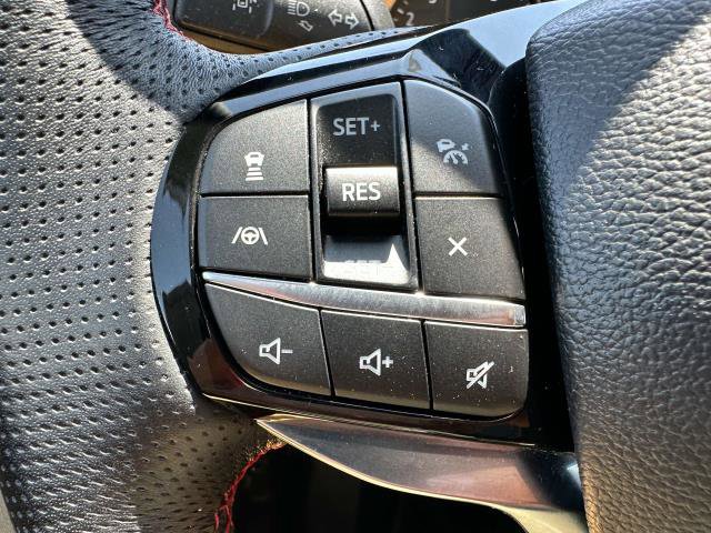 Used 2022 Ford Explorer ST-Line image 18