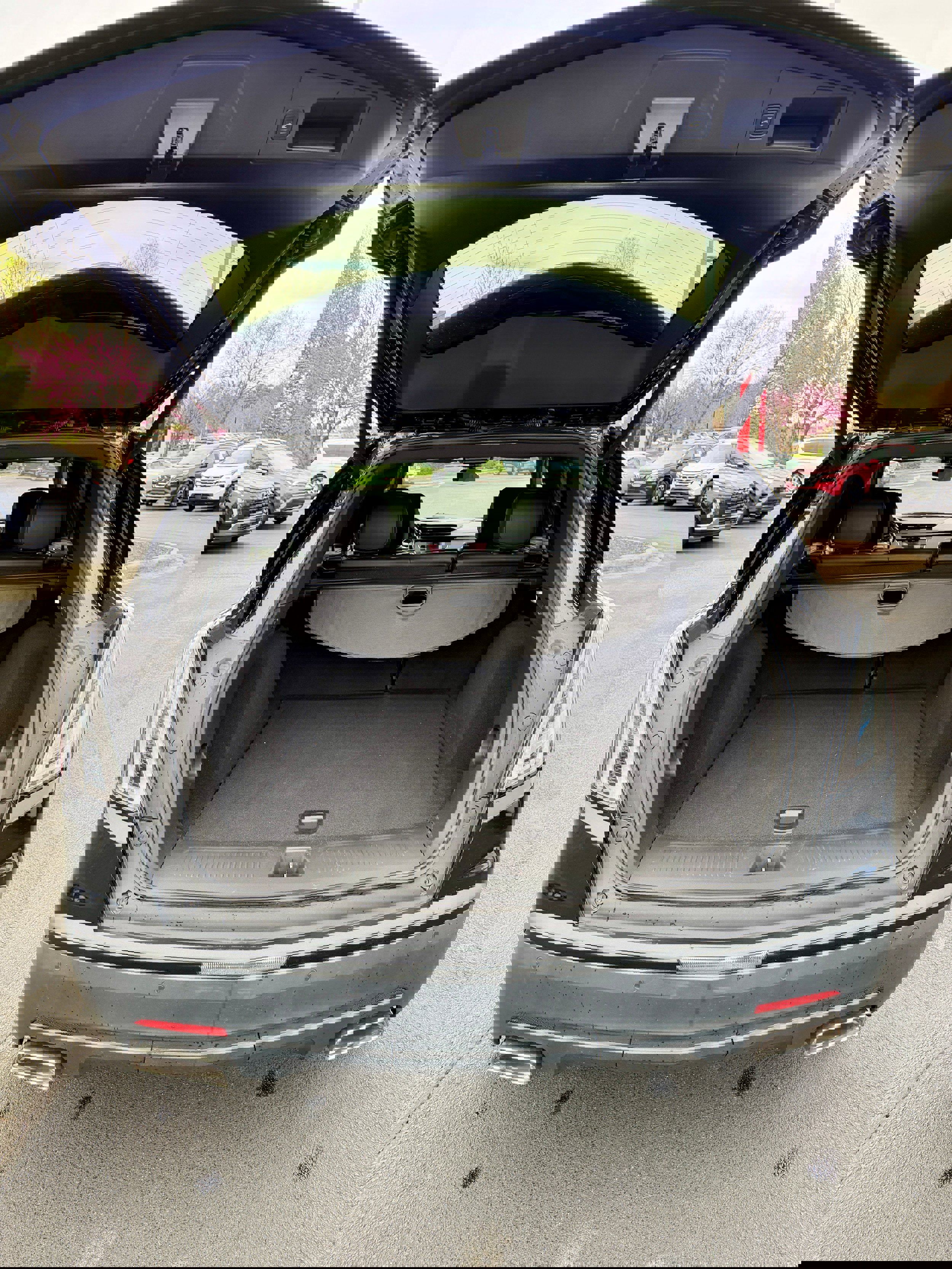 Used 2022 Cadillac XT5 Luxury w/ LPO, ONYX Package image 15