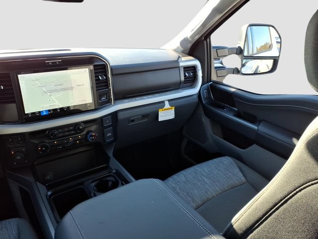 New 2026 Ford F250 XLT w/ XLT Premium Package AWD/4WD image 9