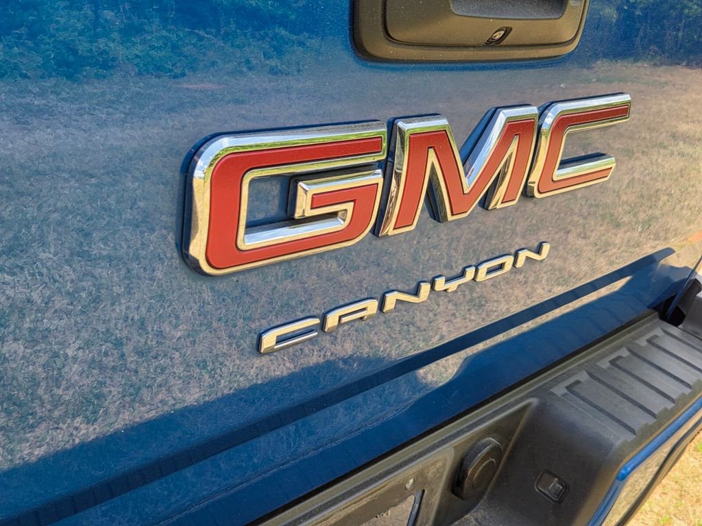 Used 2022 GMC Canyon Elevation w/ Trailering Package image 8