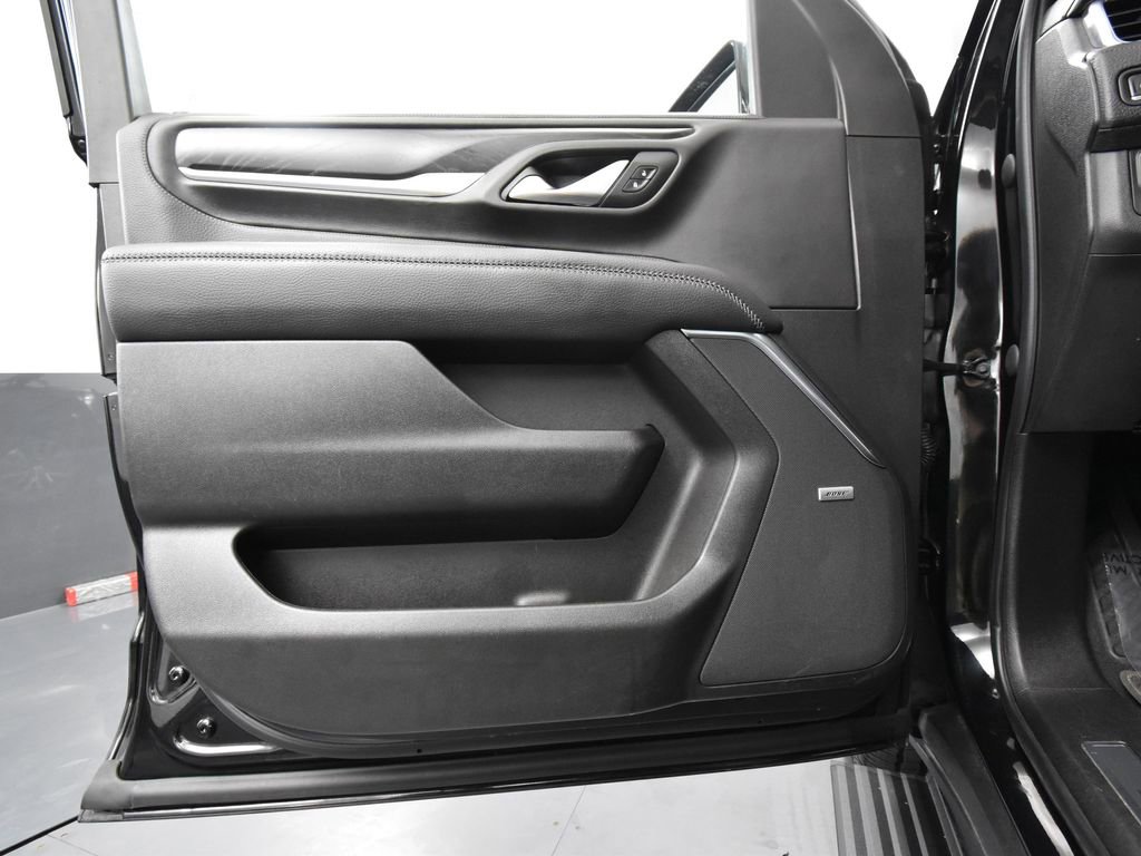 Used 2022 GMC Yukon Denali w/ Denali Ultimate Package image 22