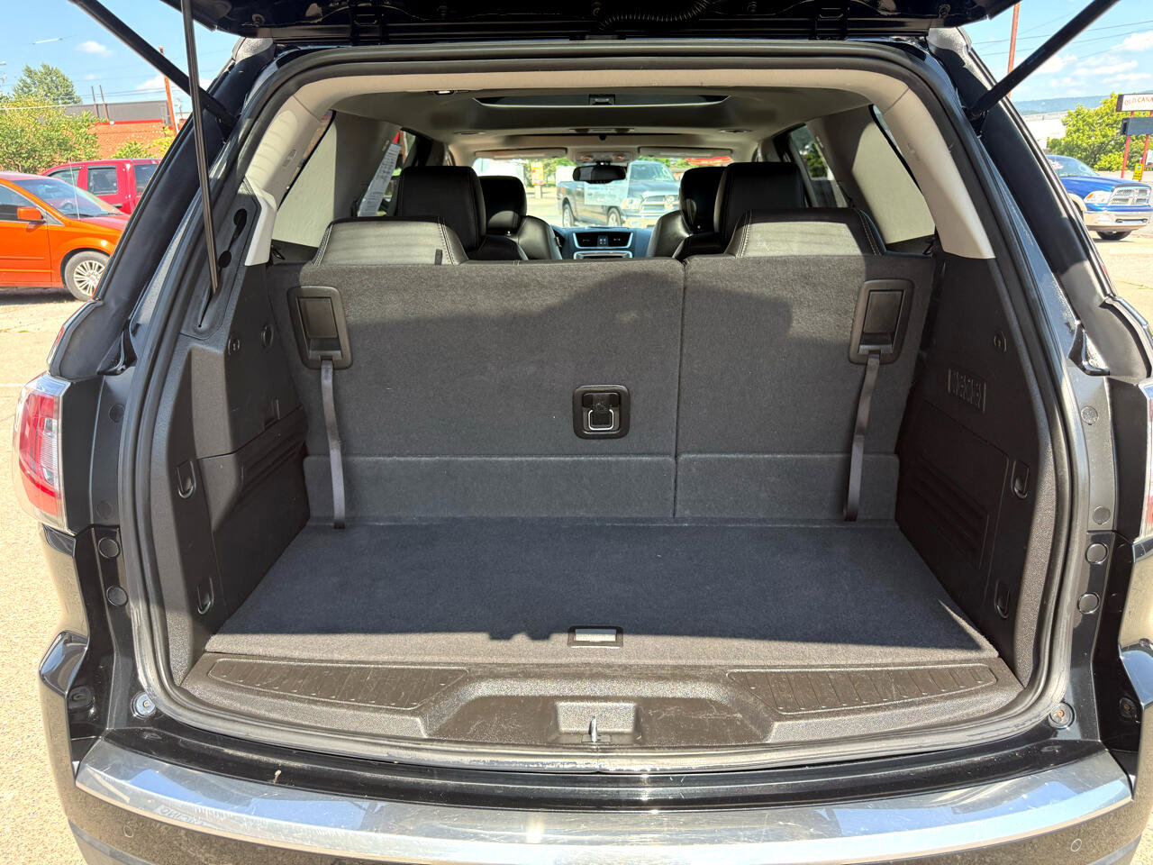 Used 2017 GMC Acadia Limited SLT image 55