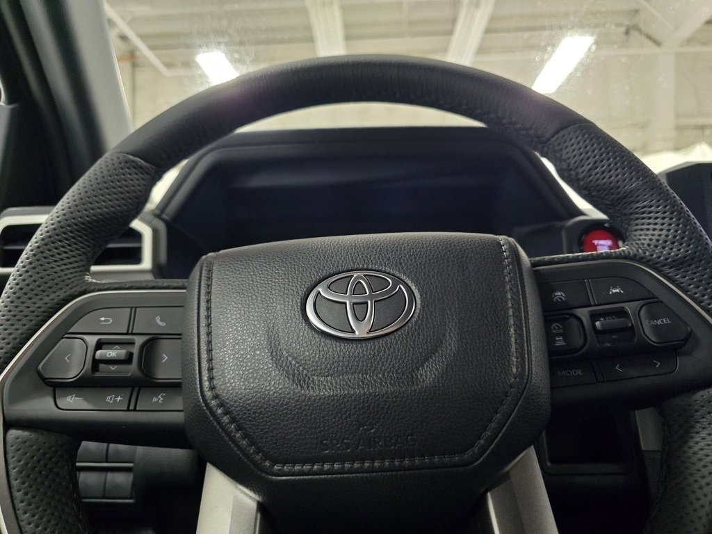 New 2025 Toyota Tacoma 4x4 Double Cab image 25
