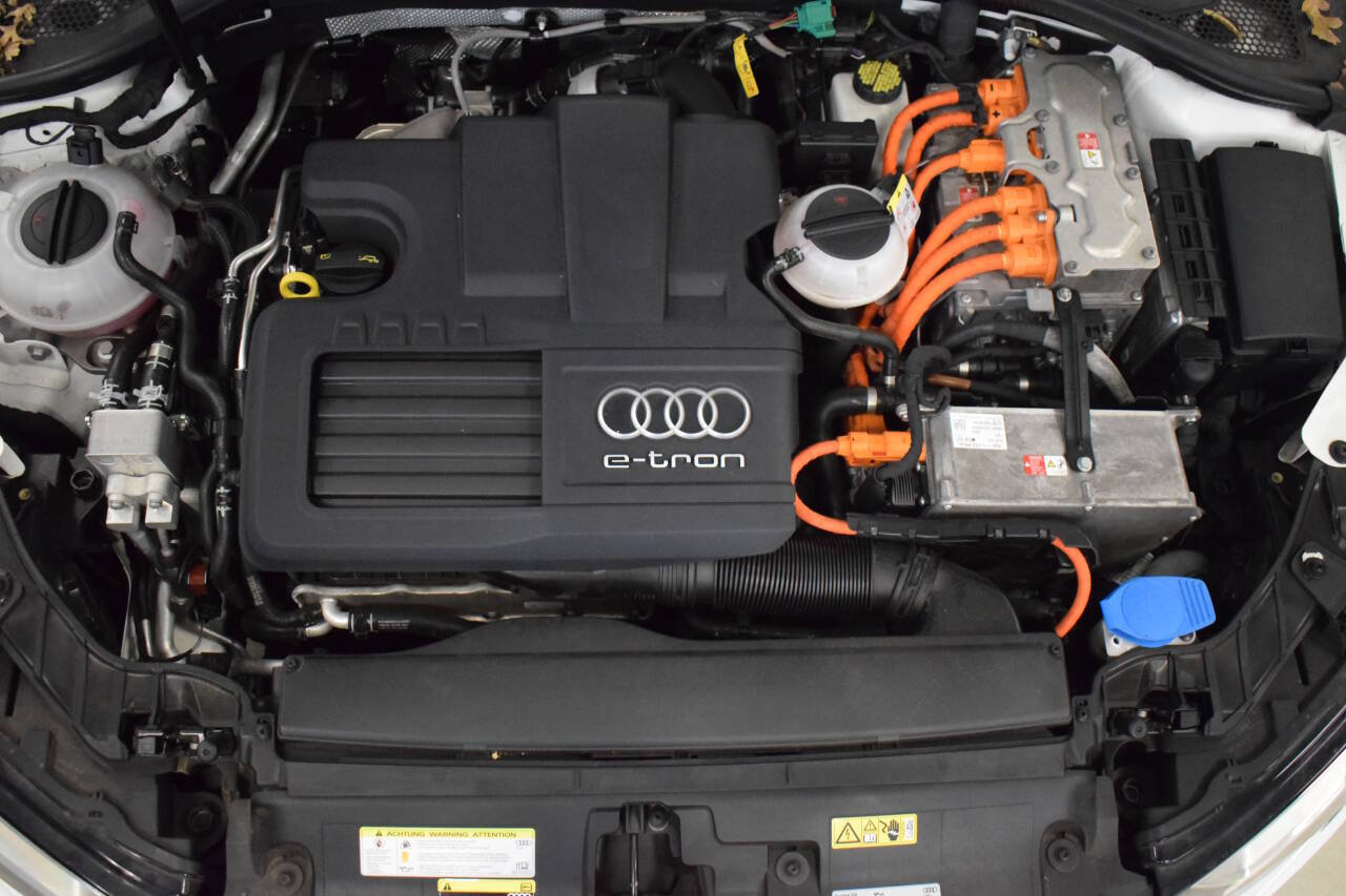 Used 2017 Audi A3 e-tron Premium FWD image 45