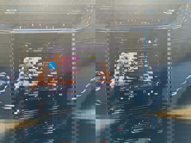 New 2025 Jeep Grand Cherokee Altitude image 35