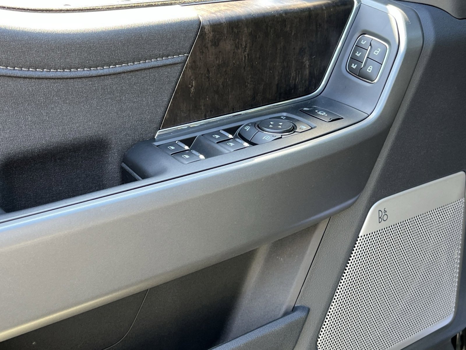 New 2026 Ford F350 Lariat AWD/4WD image 15