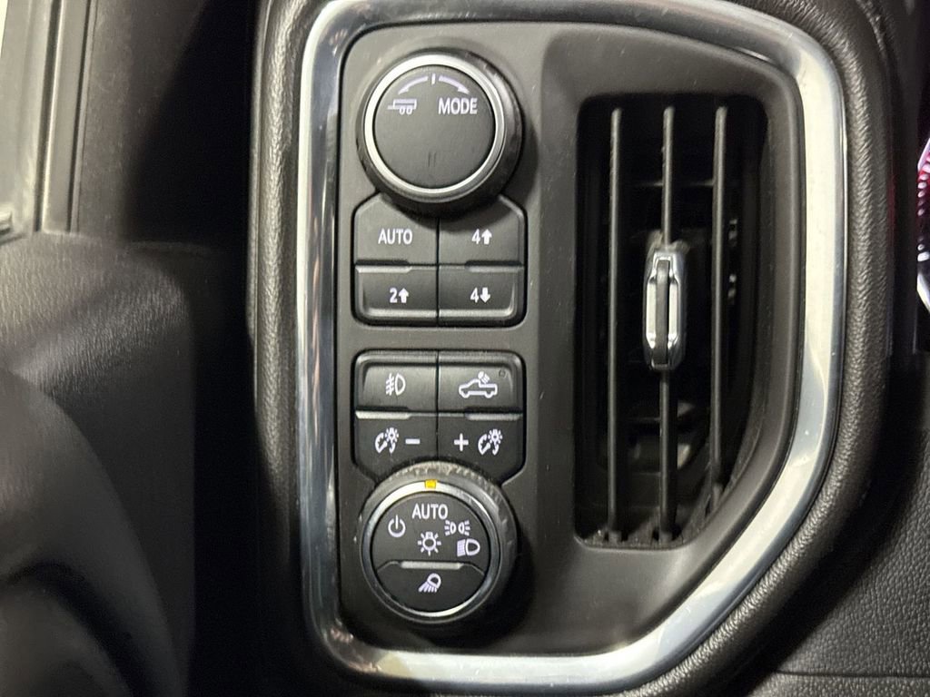 Used 2023 Chevrolet Silverado 2500 LTZ image 18
