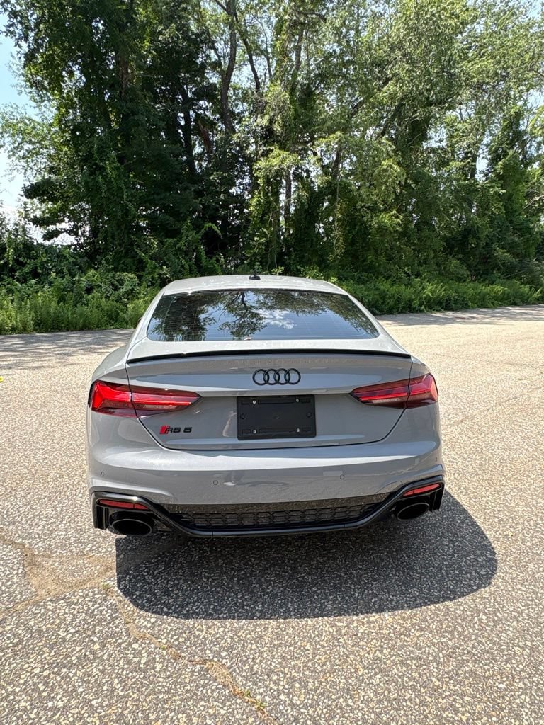 Used 2021 Audi RS 5 Sportback w/ Black Optic Launch Edition AWD/4WD image 4