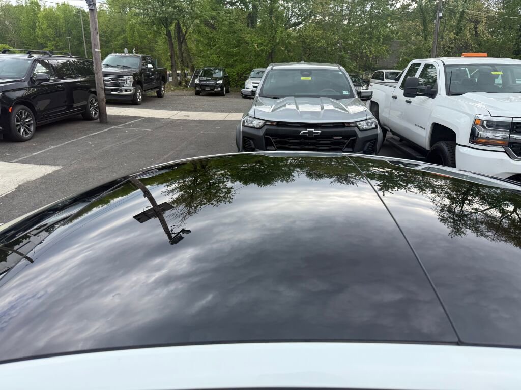 Used 2023 Tesla Model 3 Standard Range RWD image 9