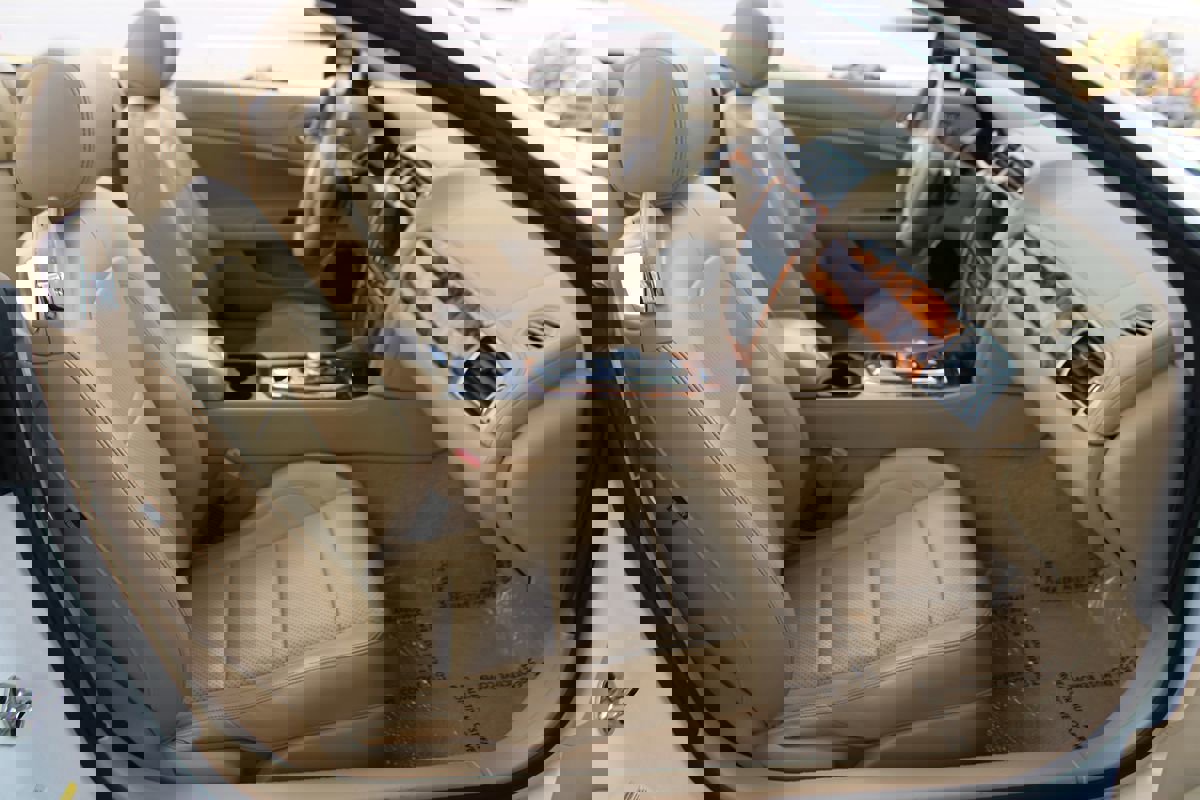 Used 2011 Jaguar XKR R image 22