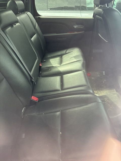 Used 2013 Chevrolet Avalanche LTZ AWD/4WD image 21