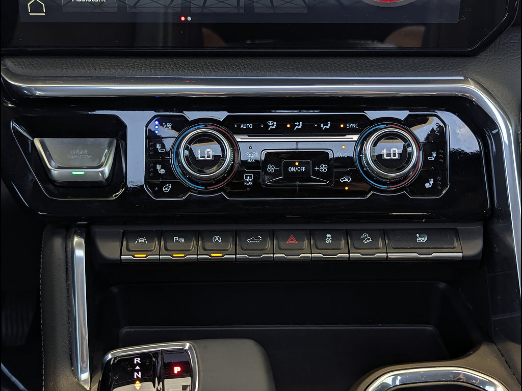 Used 2024 GMC Sierra 1500 Denali AWD/4WD image 35