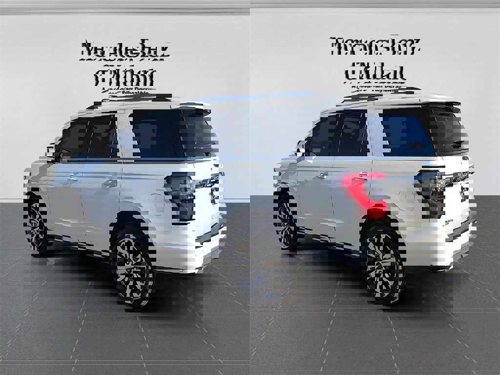 Used 2021 Ford Expedition Limited image 6