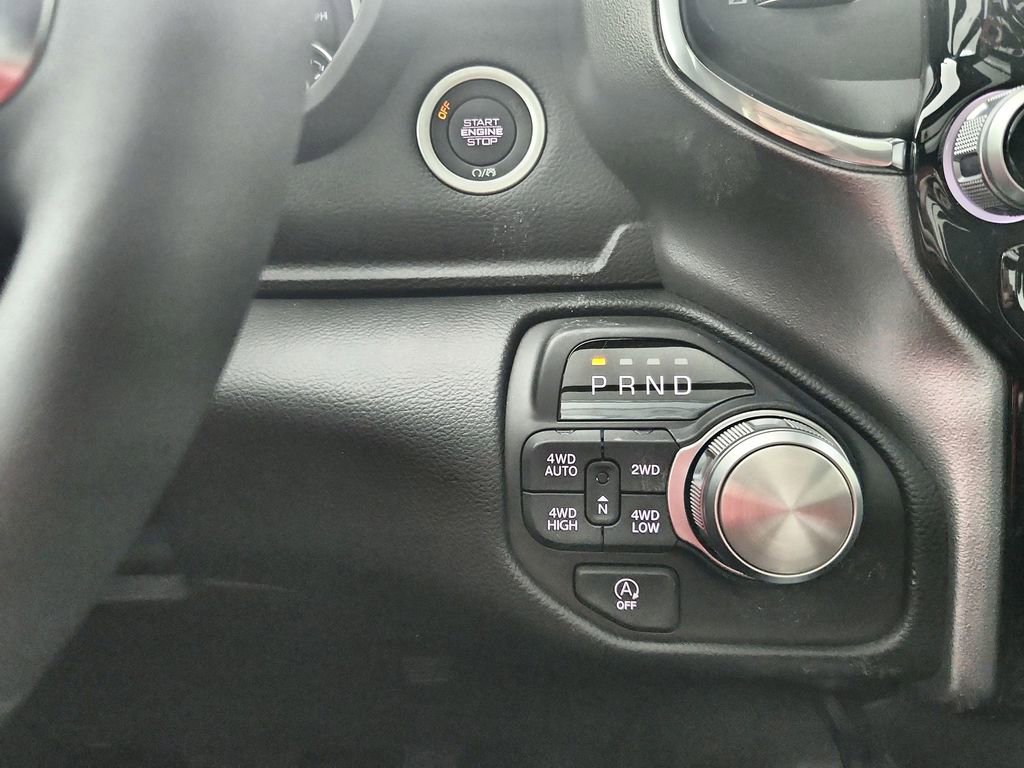 New 2026 RAM 1500 Laramie AWD/4WD image 29