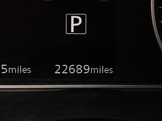 Used 2020 Nissan Kicks SR image 22