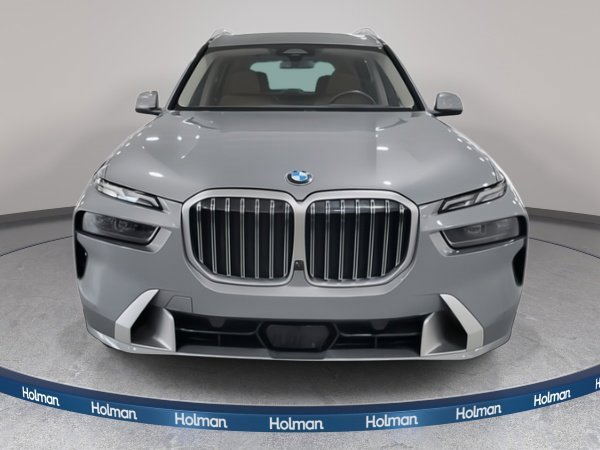 Certified 2023 BMW X7 xDrive40i w/ Executive Package image 2
