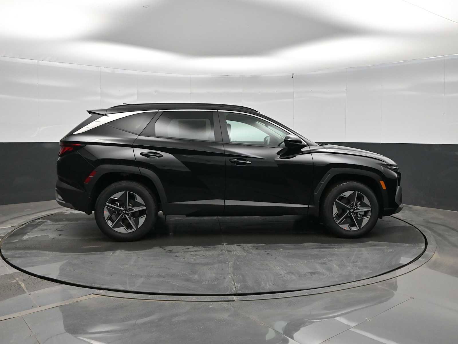 New 2026 Hyundai Tucson SEL image 9