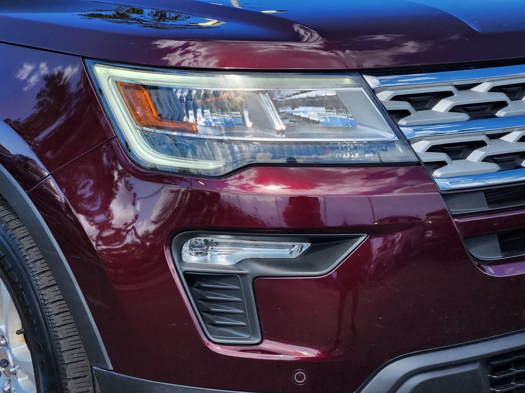 Used 2019 Ford Explorer XLT w/ Equipment Group 202A AWD/4WD image 28