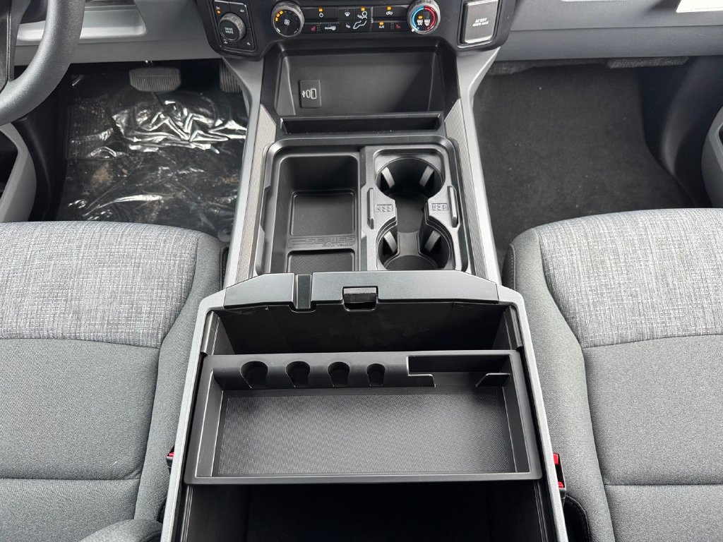 New 2026 Ford F350 XLT w/ XLT Premium Package AWD/4WD image 15