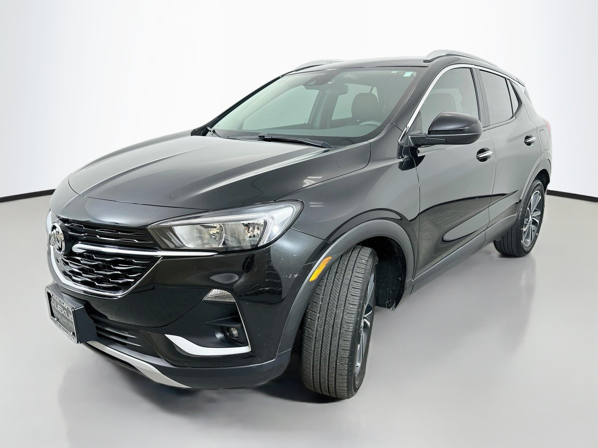 Used 2023 Buick Encore GX Select FWD image 3