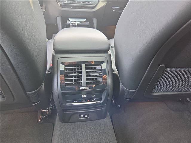 Used 2022 BMW X3 sDrive30i w/ M Sport Package 2 RWD image 13