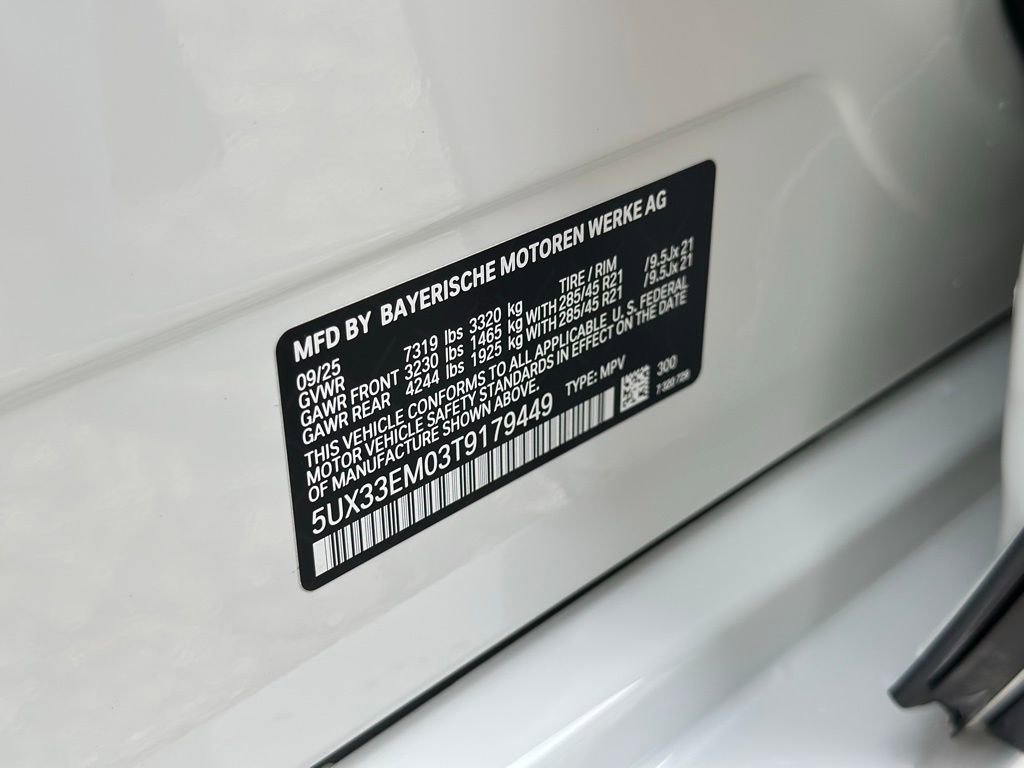 New 2026 BMW X7 M60i image 23