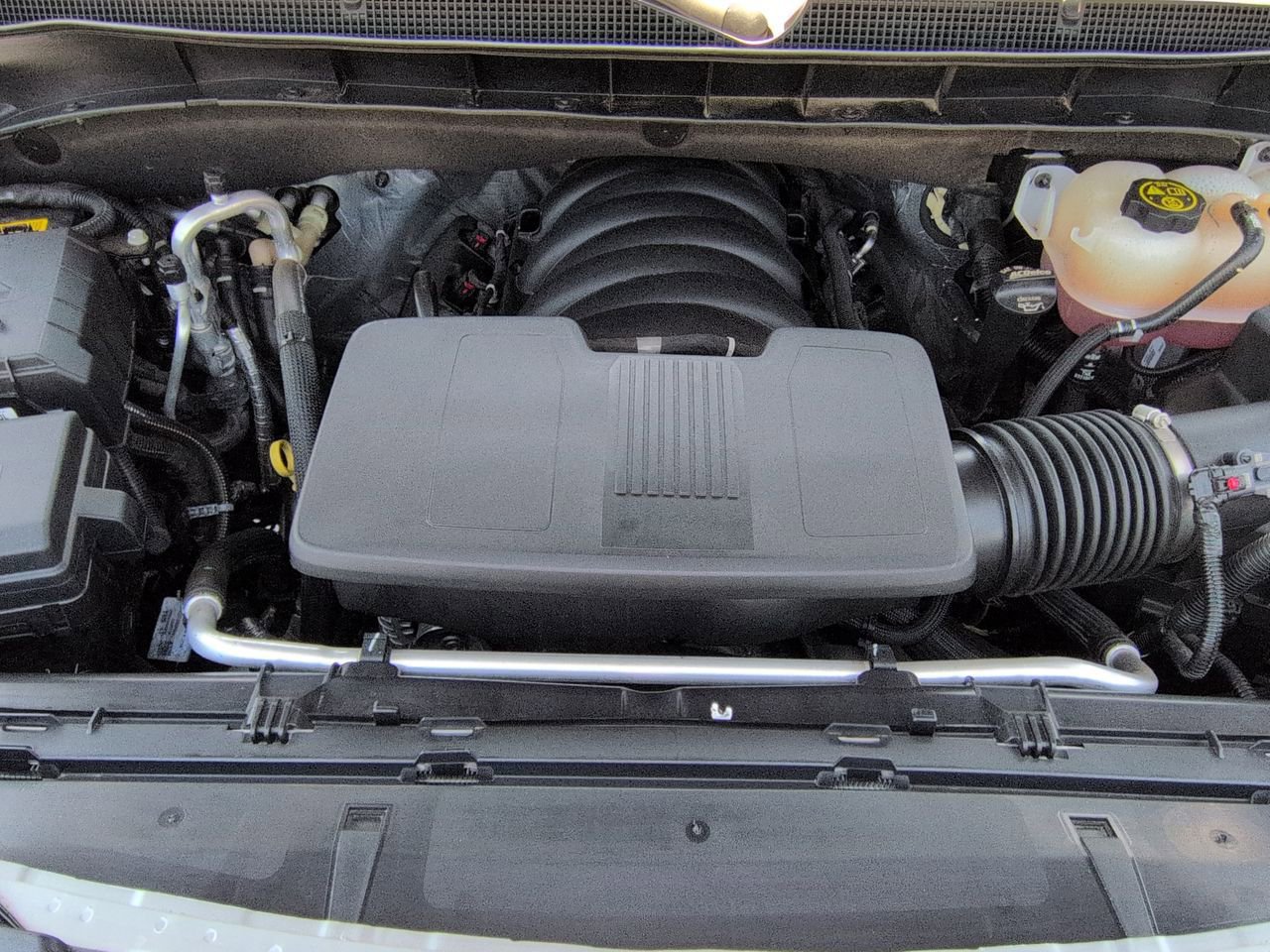 Used 2023 Chevrolet Tahoe Premier AWD/4WD image 31