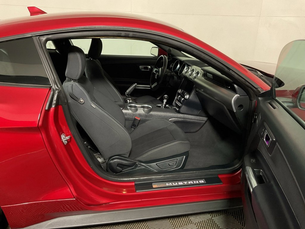 Used 2022 Ford Mustang GT w/ Equipment Group 301A image 29