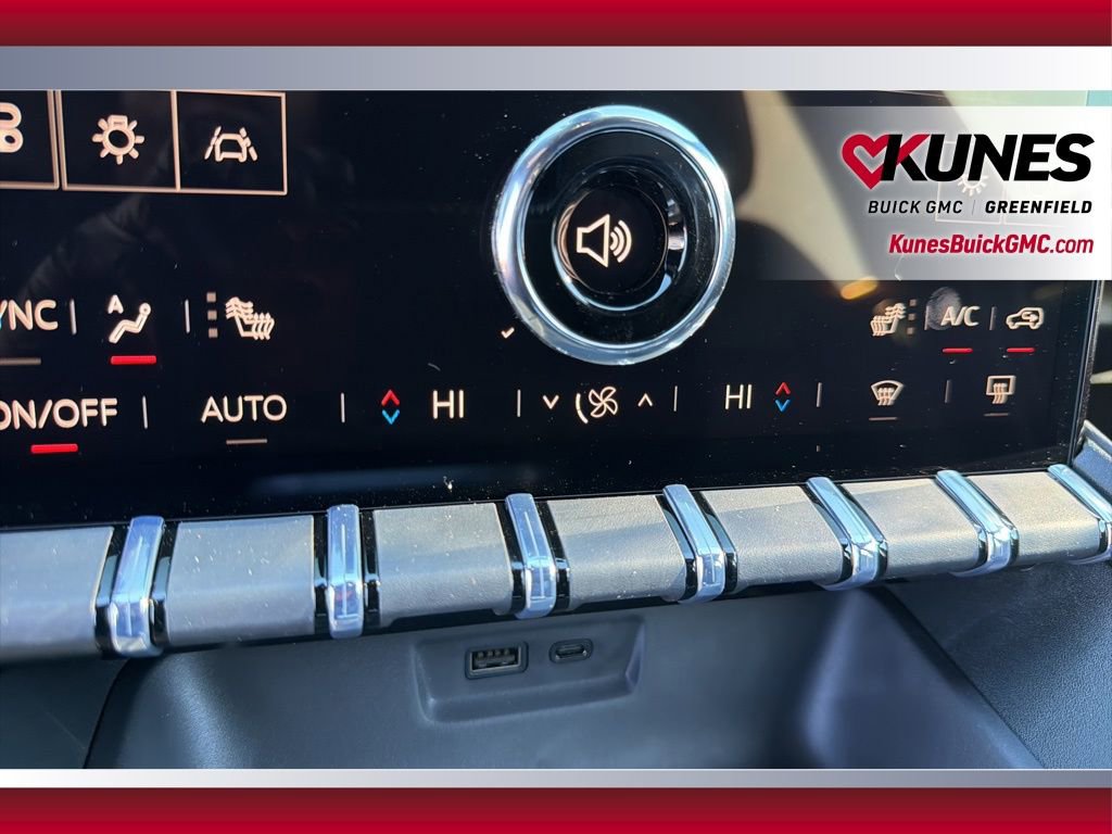 New 2026 GMC Terrain Elevation w/ Elevation Premium Package image 27