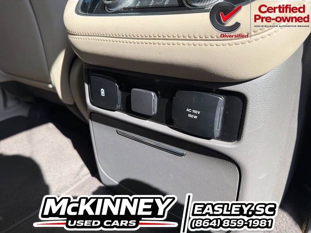 Used 2020 Lincoln Navigator 2WD image 34