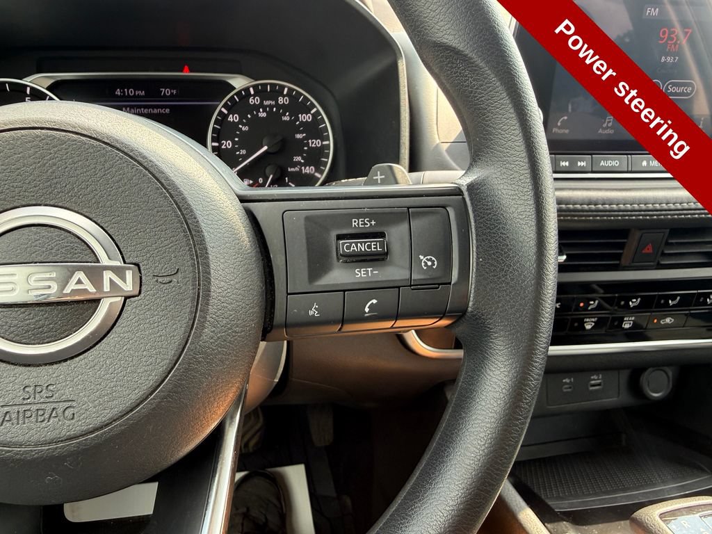 Used 2023 Nissan Rogue S AWD/4WD image 18