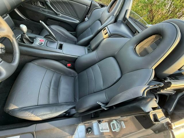 Used 2003 Honda S2000 image 19