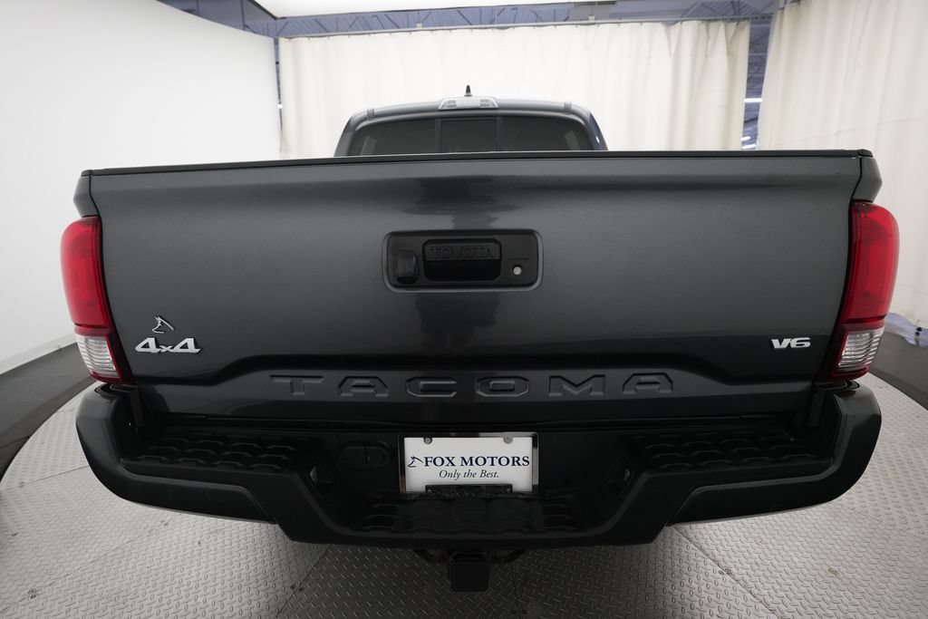 Used 2023 Toyota Tacoma SR AWD/4WD image 27