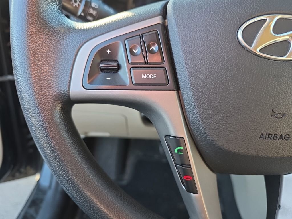 Used 2016 Hyundai Accent SE w/ Option Group 02 image 22