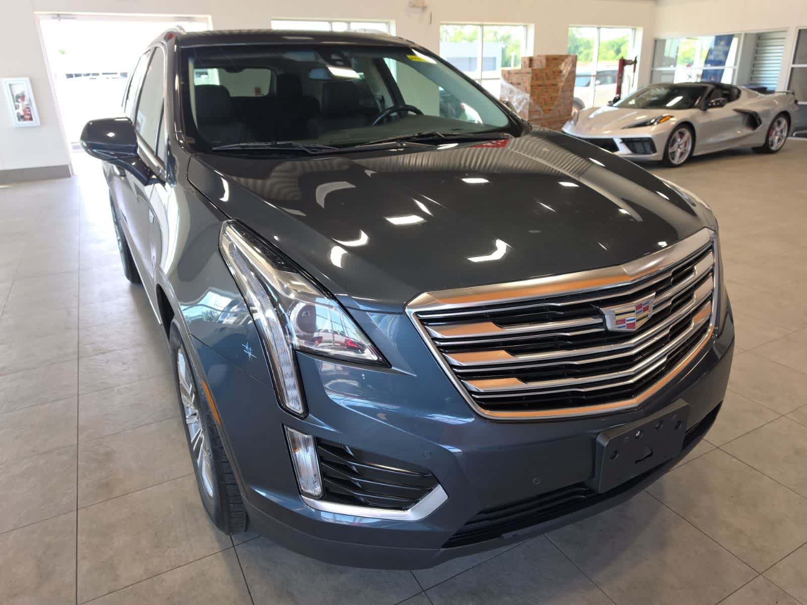Used 2019 Cadillac XT5 Luxury FWD image 4