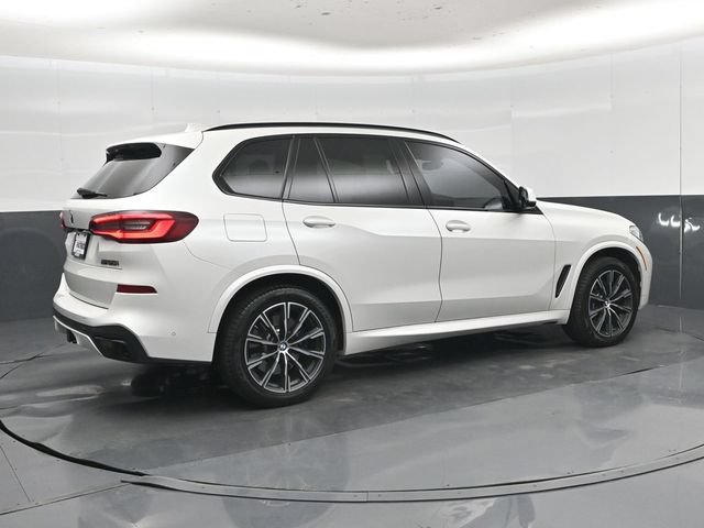 Used 2023 BMW X5 M50i w/ Executive Package AWD/4WD image 33