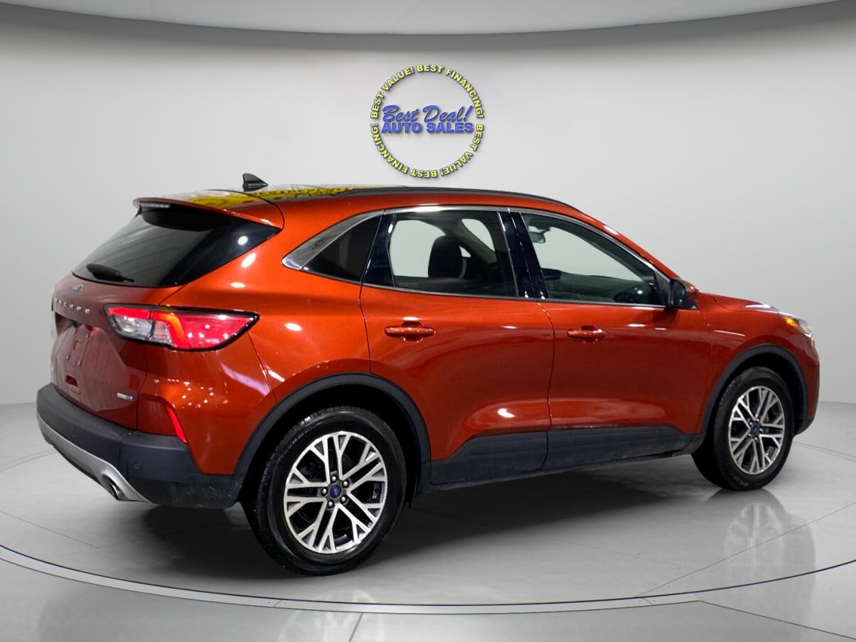 Used 2020 Ford Escape SEL image 28